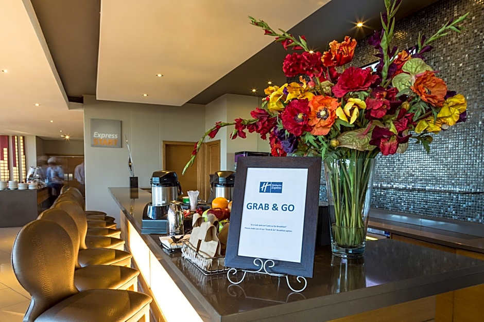 Holiday Inn Express Sandton-Woodmead By IHG