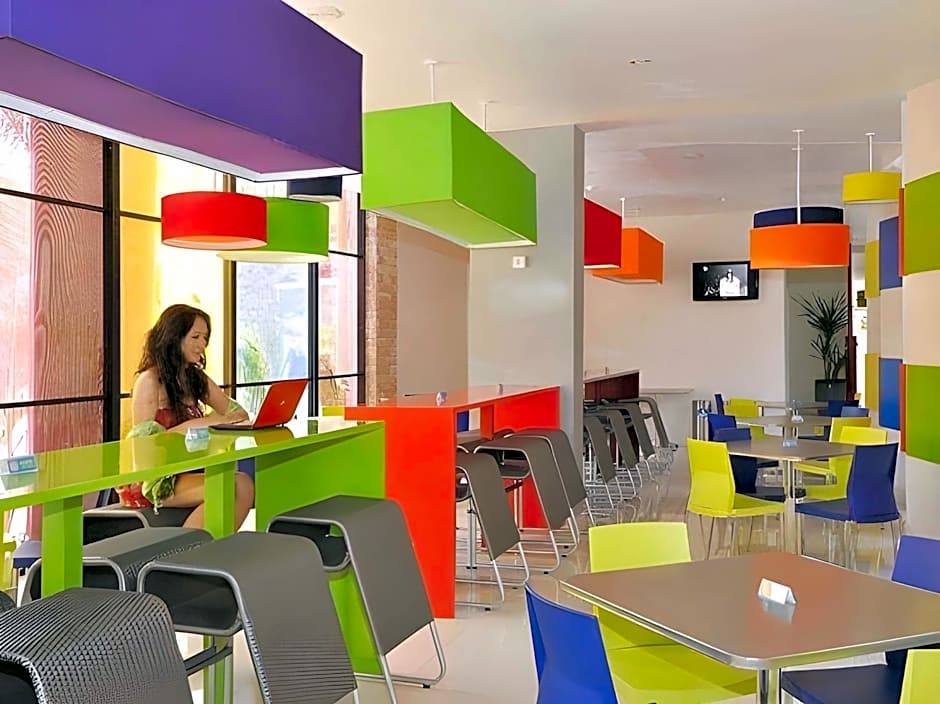 Pop! Hotel Kuta Beach