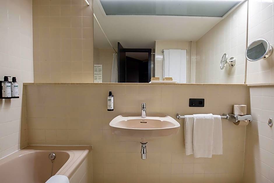 Hotel Comtes d'Urgell by Nexta