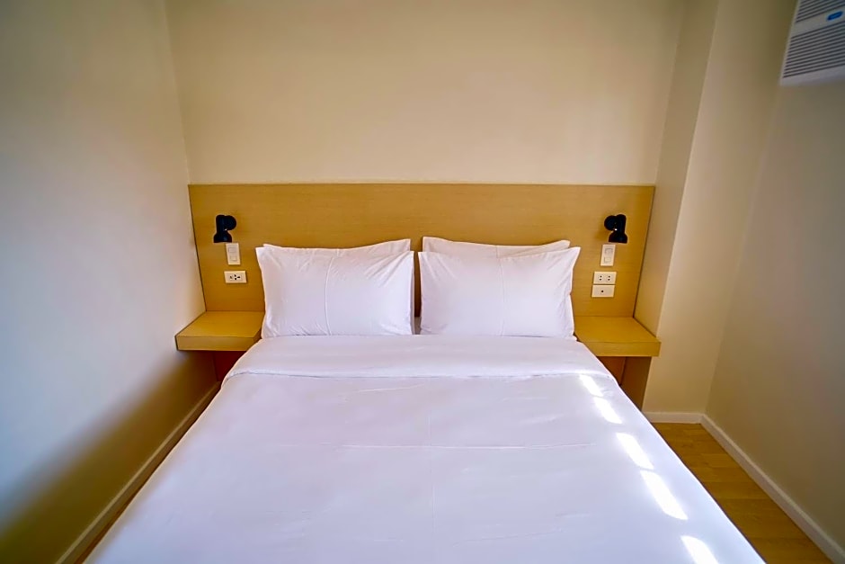 Bridge Hotel Express