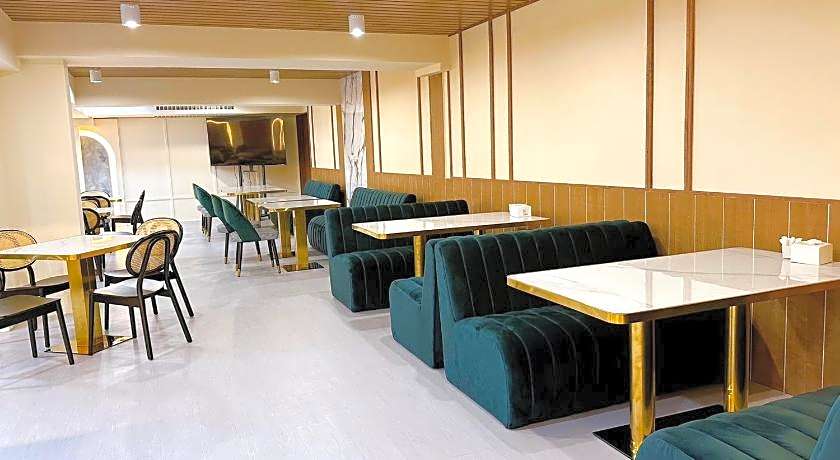 Miloft Sathorn Hotel