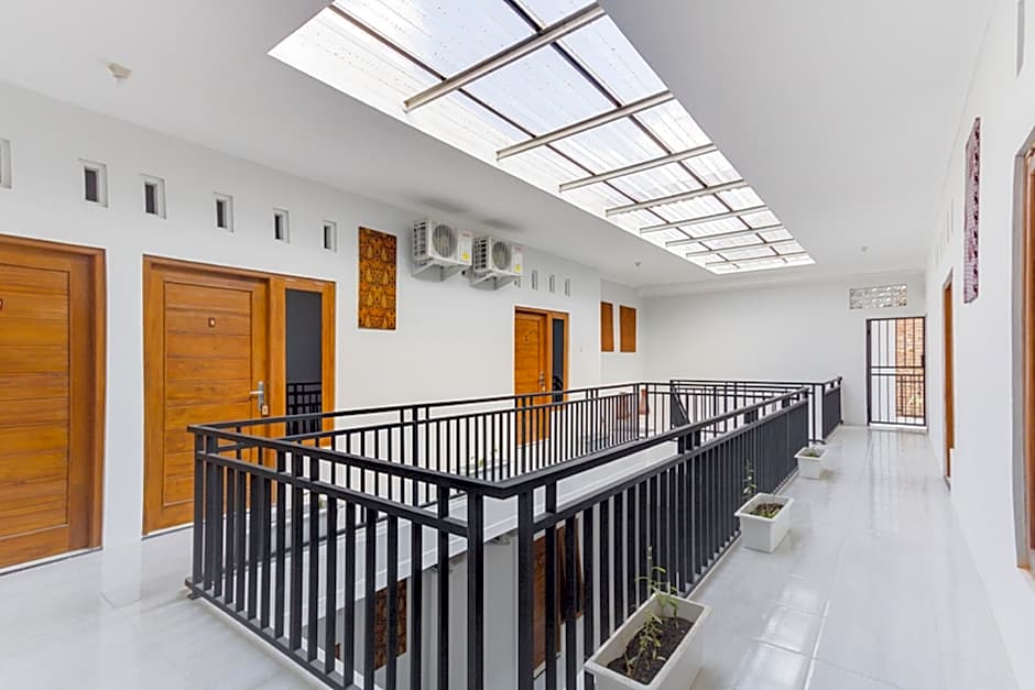 RedDoorz near Pascasarjana UGM 2