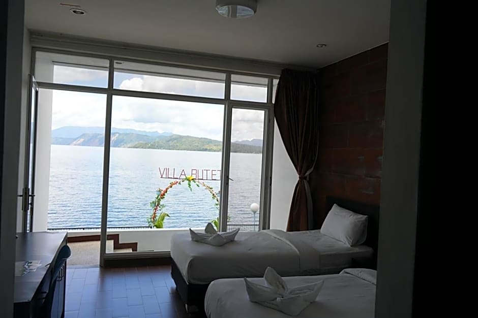 Tiara Bunga Hotel & Villa