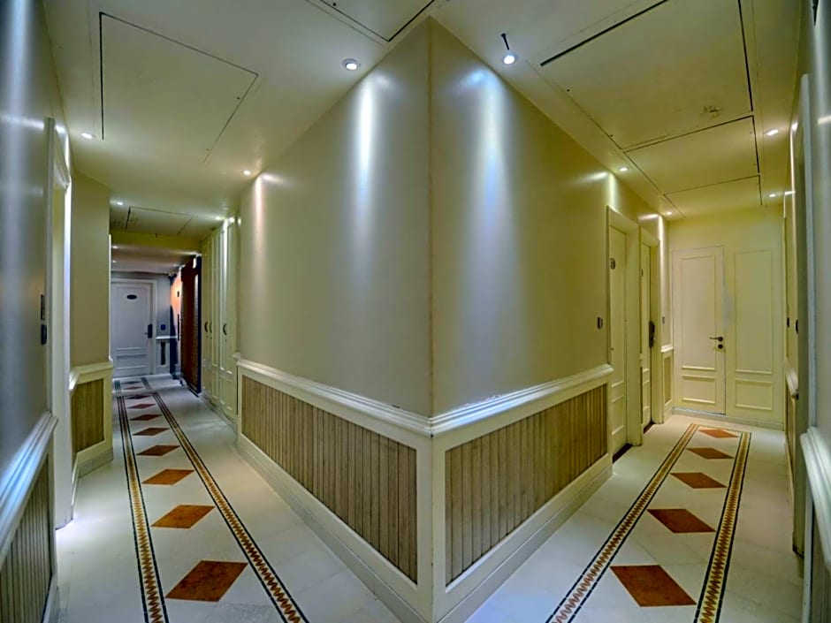 Hotel Bright