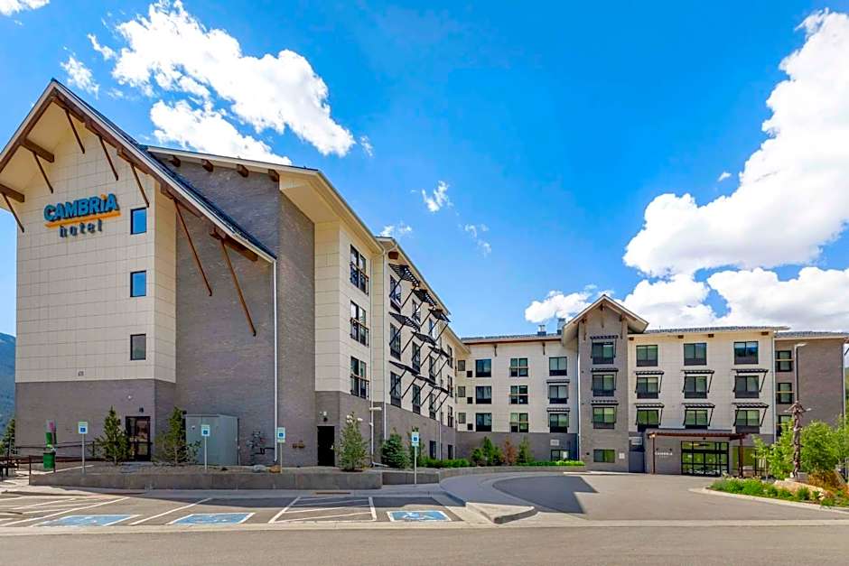 Cambria Hotel Copper Mountain