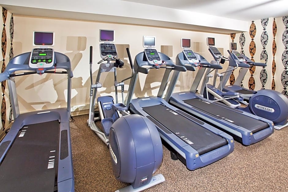 Crowne Plaza Charleston By IHG
