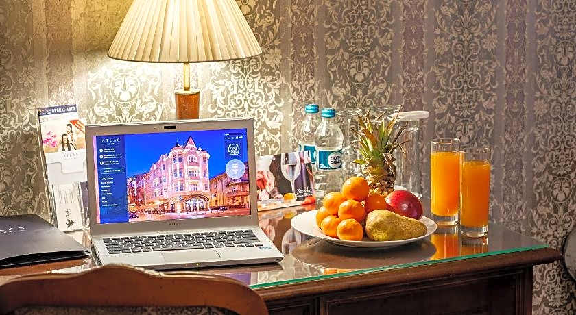 Atlas Hotel