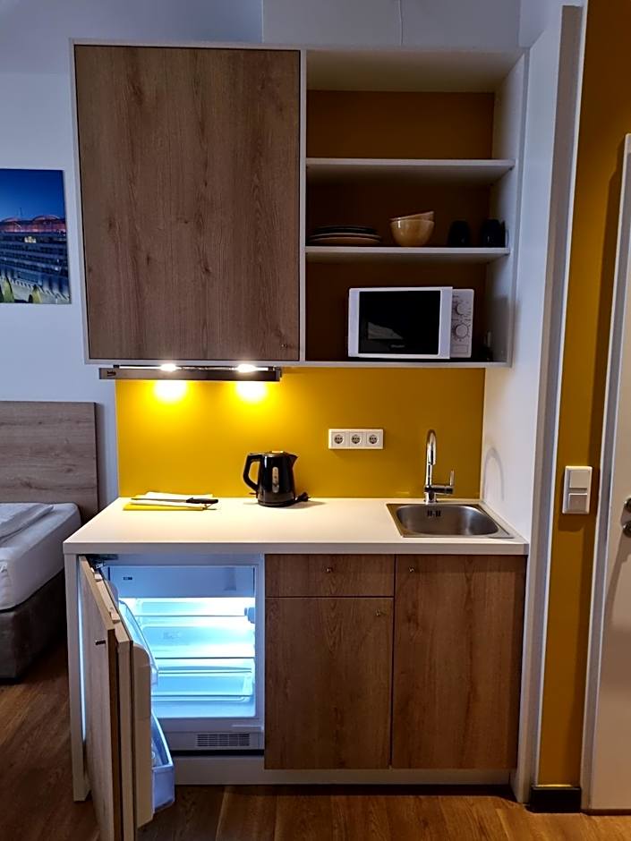 my MINGA Airport serviced Apartments