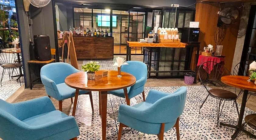 BE Baan Paradise Hotel