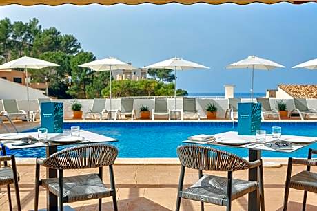 Universal Aparthotel Don Camilo