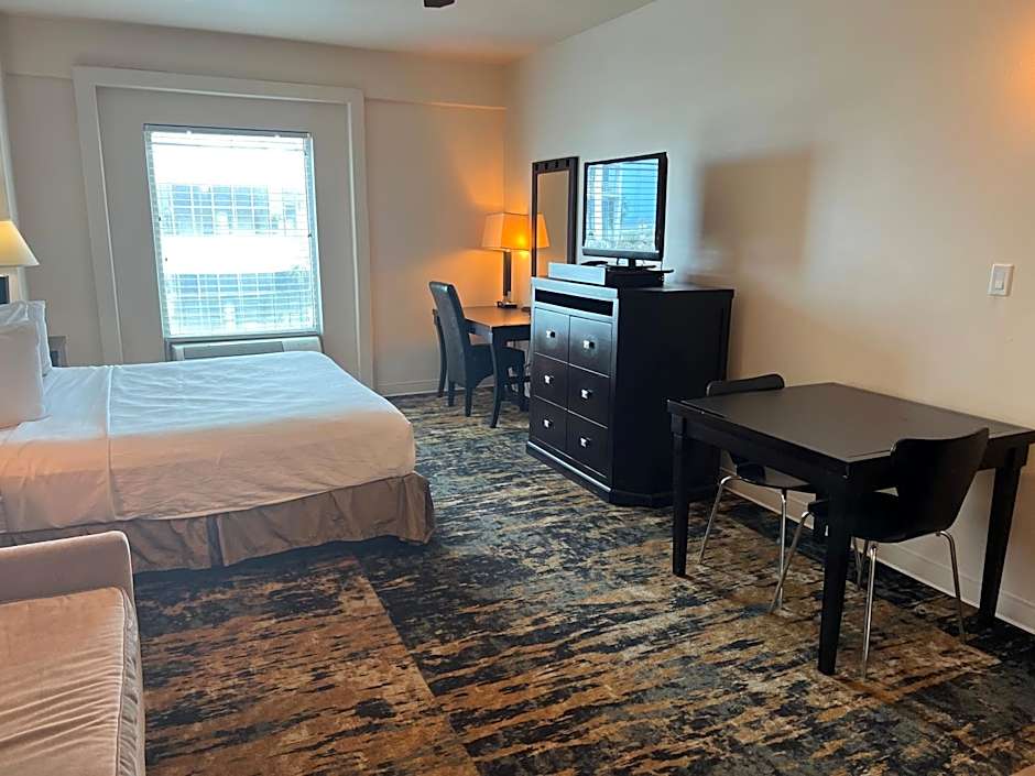 Suites at Sunchase