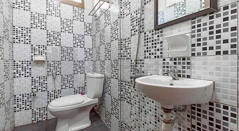 Seruni Guest House Near Alun Alun Lembang Mitra RedDoorz