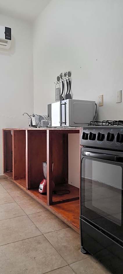 Económica casa, cercana al mar