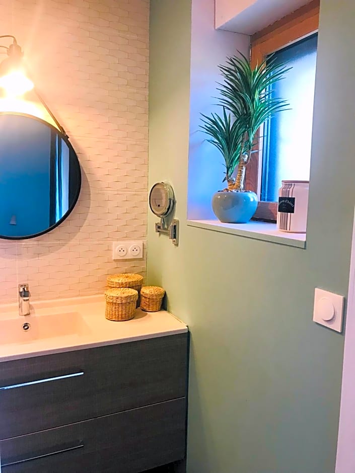 Au petit bonheur de Claire et Jo