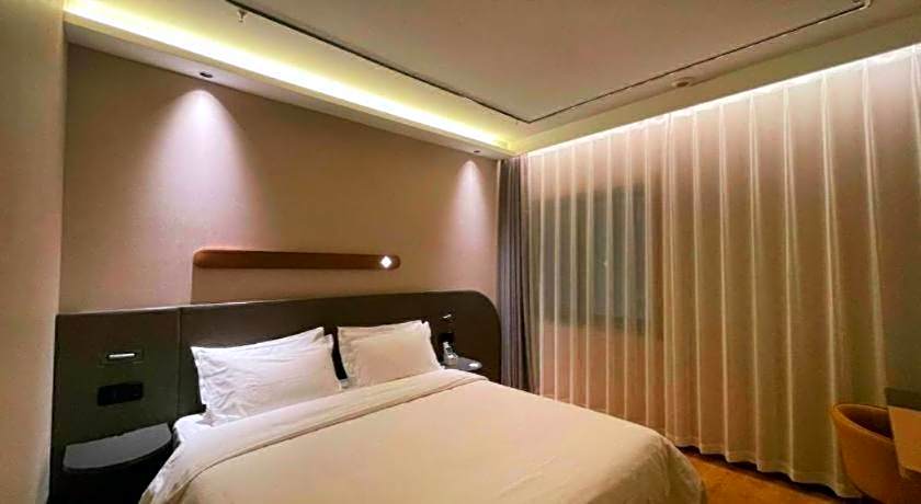 Greentree Inn Datong Yundingyayuan Express Hotel