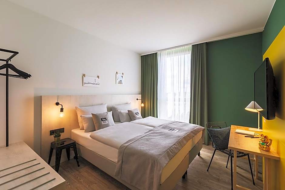 Holiday Inn - the niu, Tab Dusseldorf Main Station By IHG
