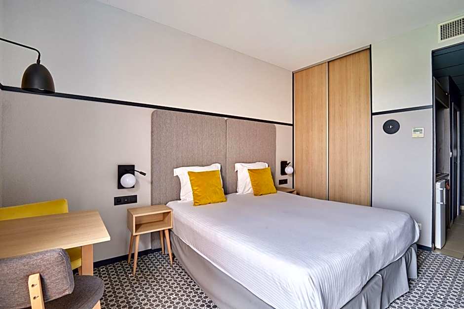 Appart'hôtel Odalys City - Bioparc Lyon Est