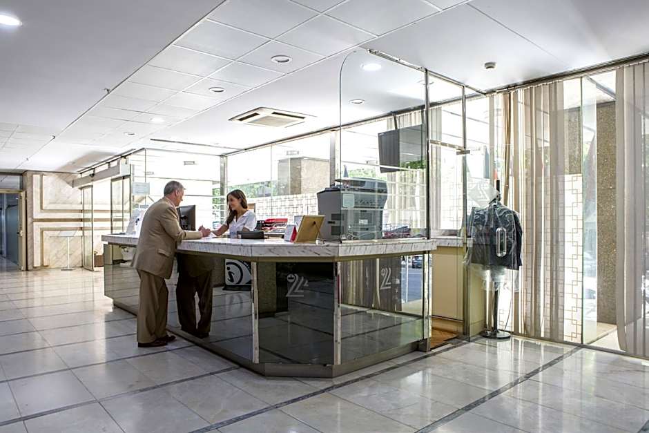 Pierre & Vacances Apartamentos Edificio Eurobuilding 2