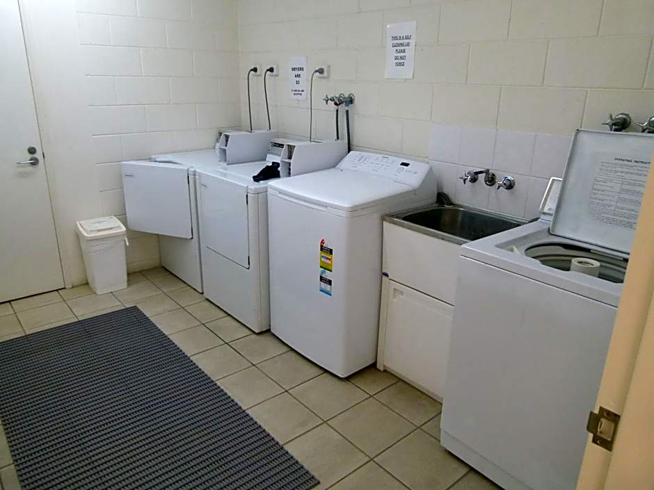 Madison Ocean Breeze Apartments