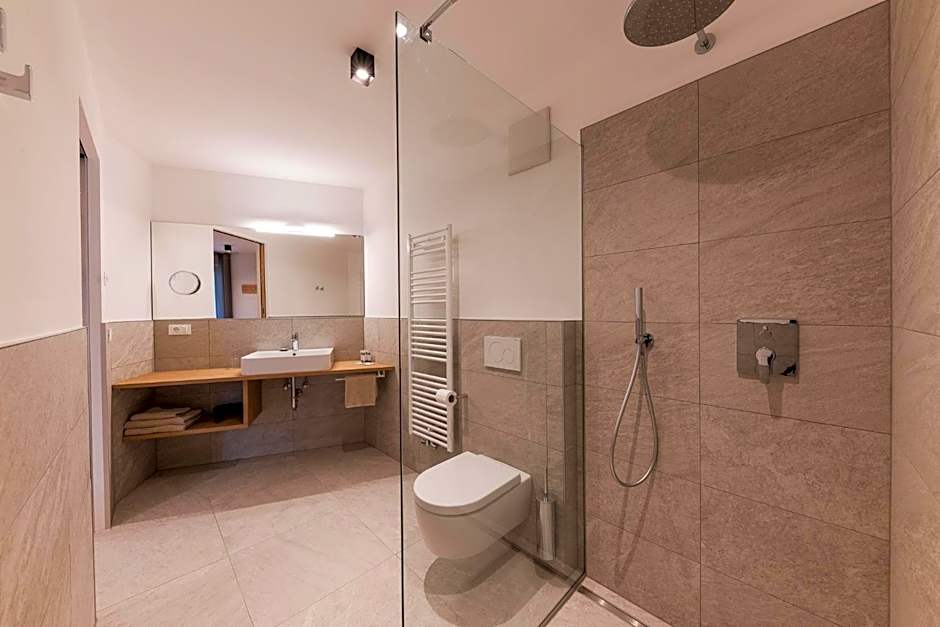 Aparthotel Abiná Lana Höhe