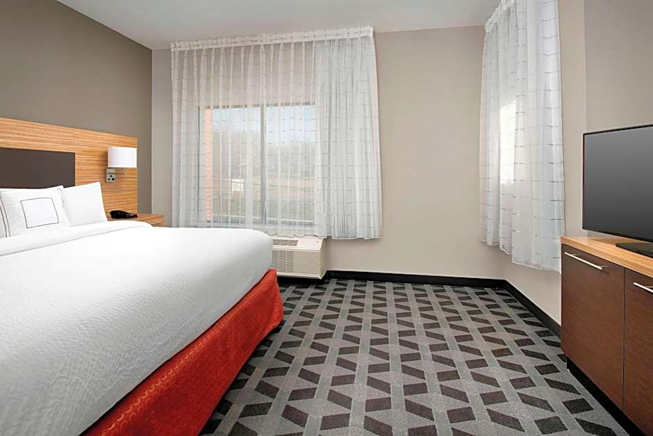 TownePlace Suites by Marriott College Park
