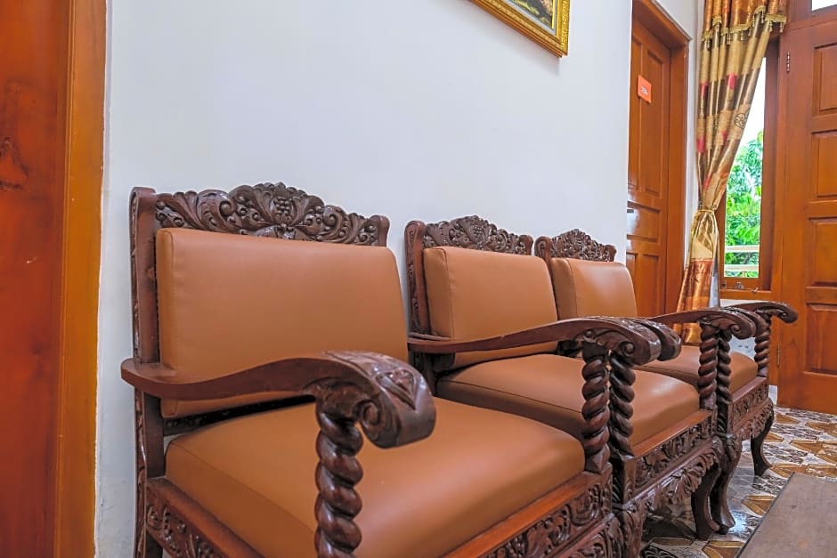 RedDoorz Syariah @ Griya Thamrin Manahan Solo