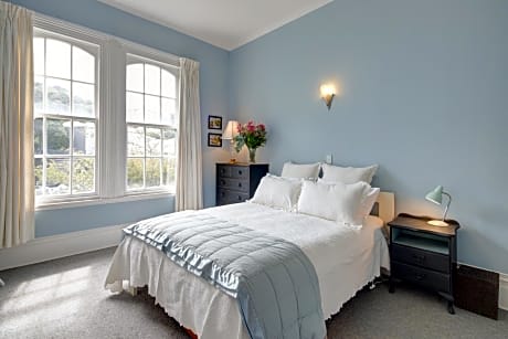 Thorndon Heritage Listed Villa