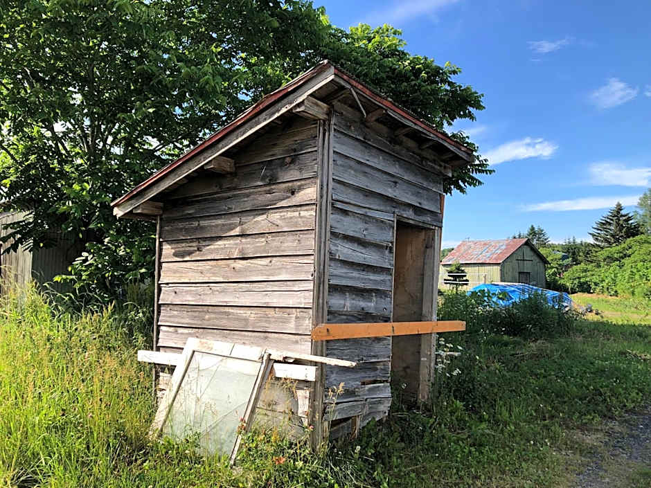 日本一しょぼいゲストハウス ウタラといかん Poor and Shabby GuestHouse "UtaraToikan"