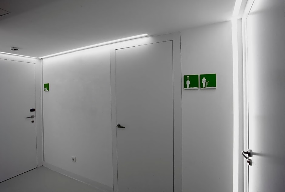 Sant Jordi Hostels Gracia