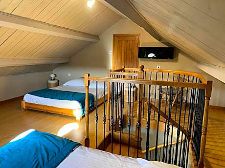 Duplex Room
