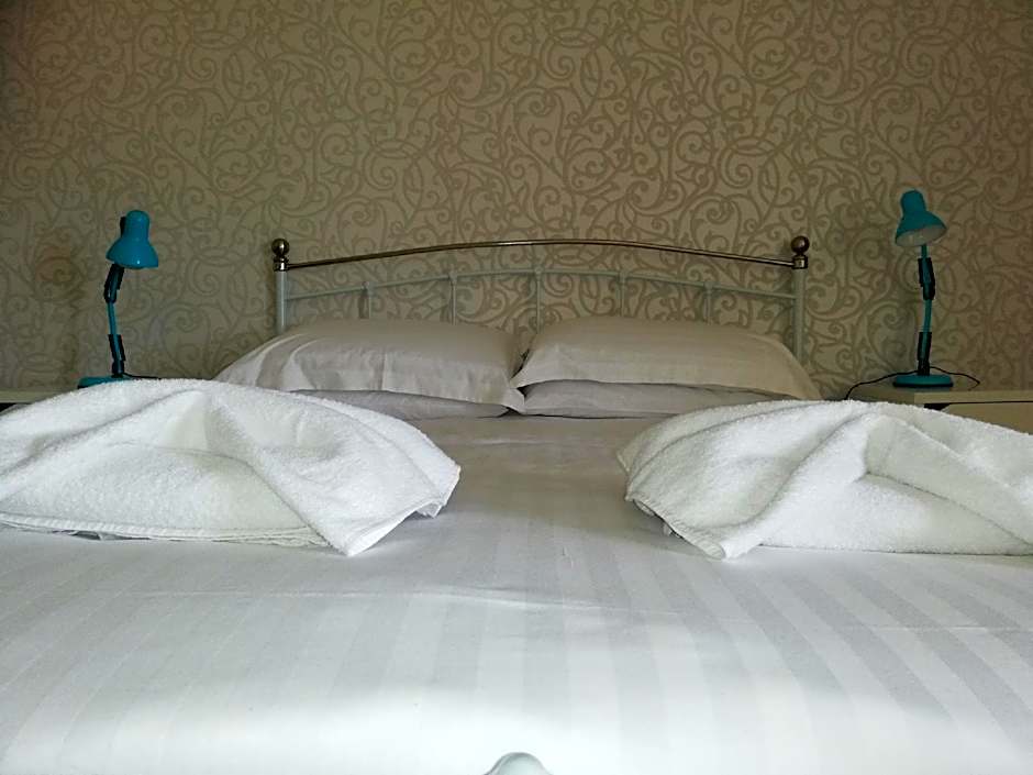 The Captain Cook Inn