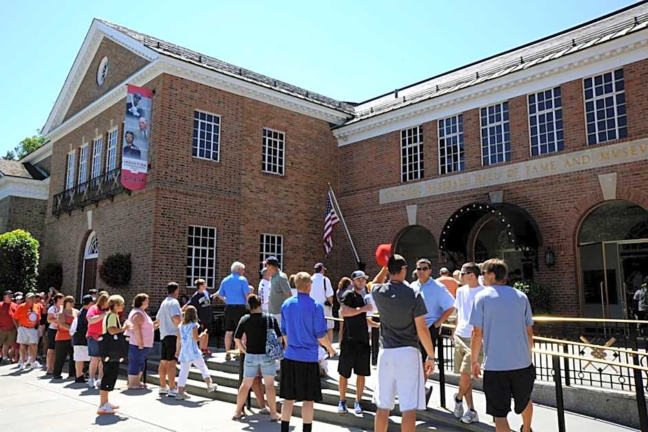 Holiday Inn Express Hotel & Suites Cooperstown By IHG