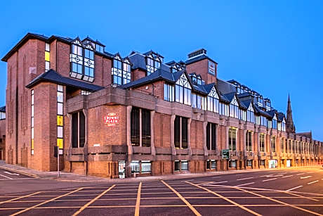 Crowne Plaza Chester By IHG