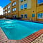 La Quinta Inn & Suites by Wyndham Pearland