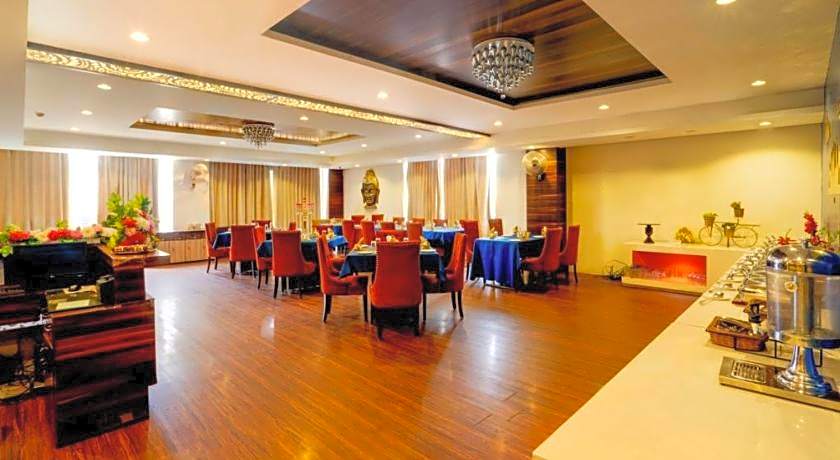 Hotel 5 Flowers Ananta Elite, Kota