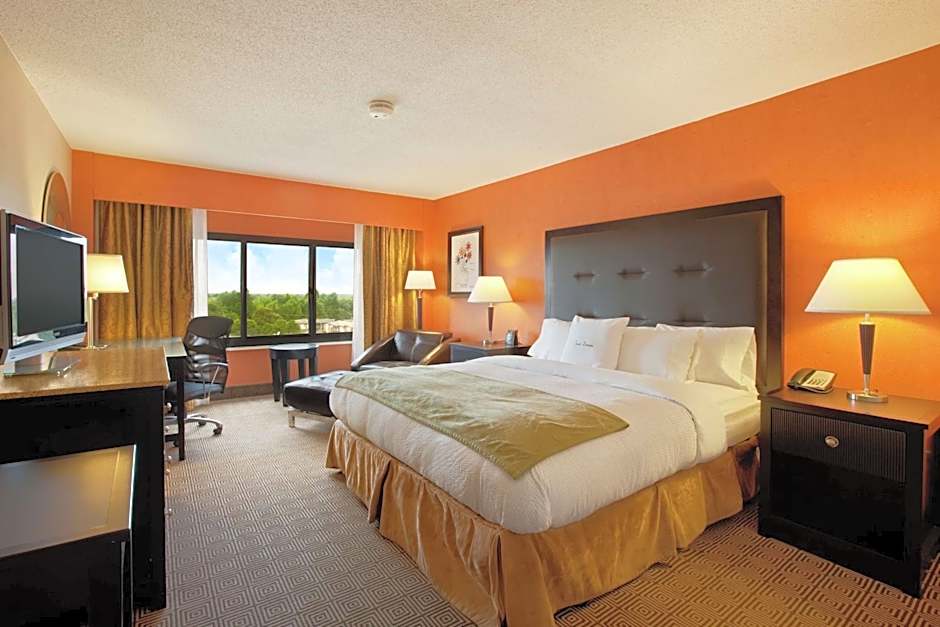 DoubleTree By Hilton Hotel Springfield