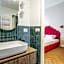 Daplace - La Mongolfiera Rooms in Navona