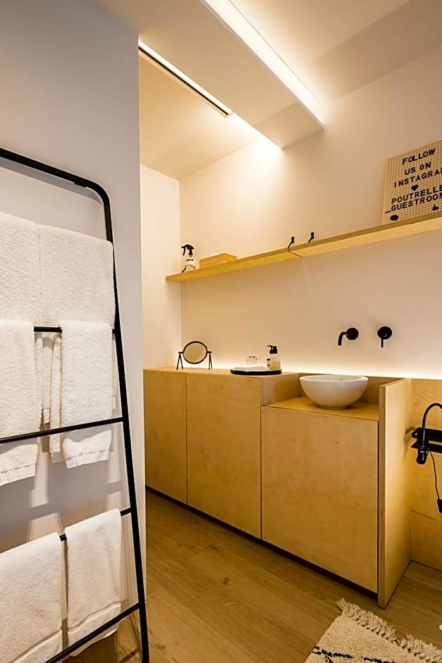 Poutrelle Guestrooms