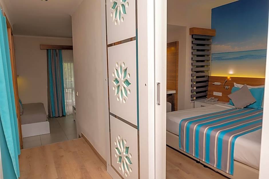 Holiday Village Türkiye