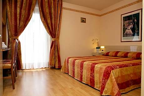Hotel Excelsior