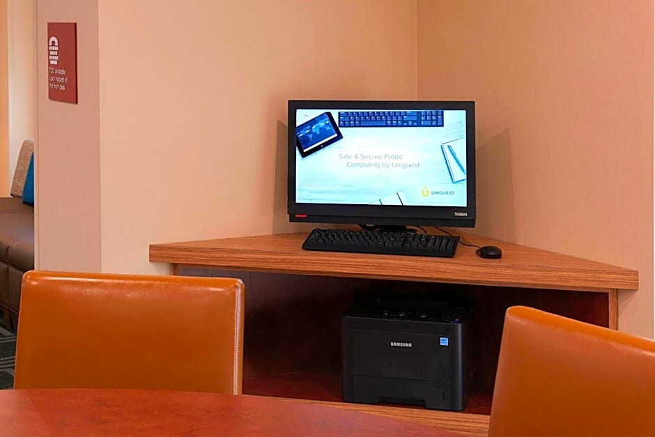 TownePlace Suites by Marriott Grand Rapids Airport