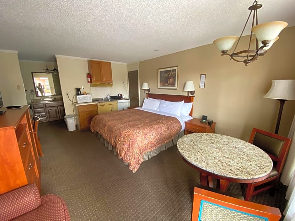 Snowshoe Motel