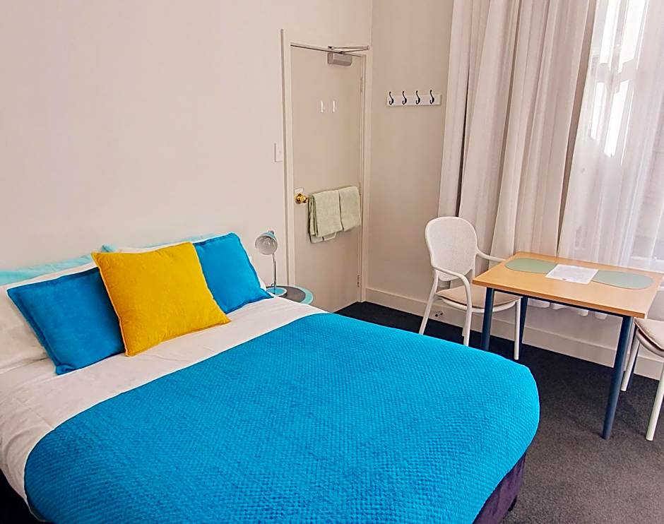Travel Stay City Hostel