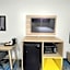 Days Inn & Suites by Wyndham Katy