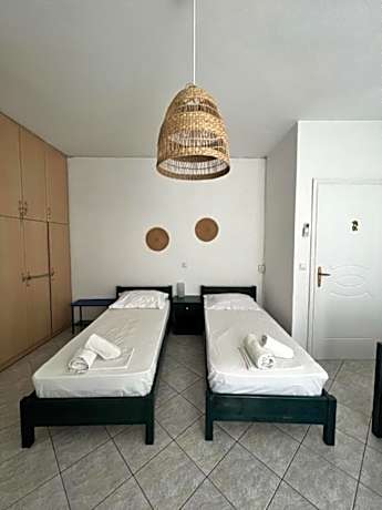 Comfort Triple Room with Shower