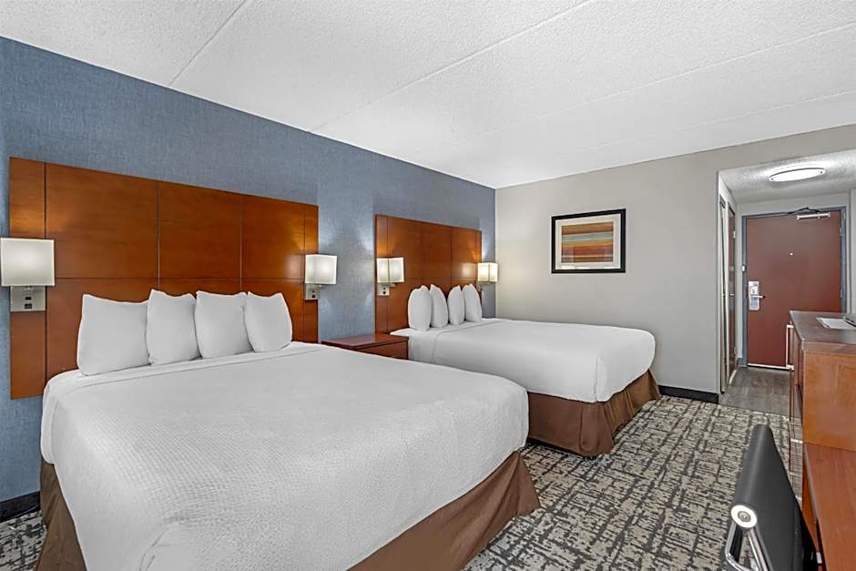 Best Western Plus Fresno Airport Hotel
