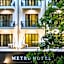 Metro Hotel