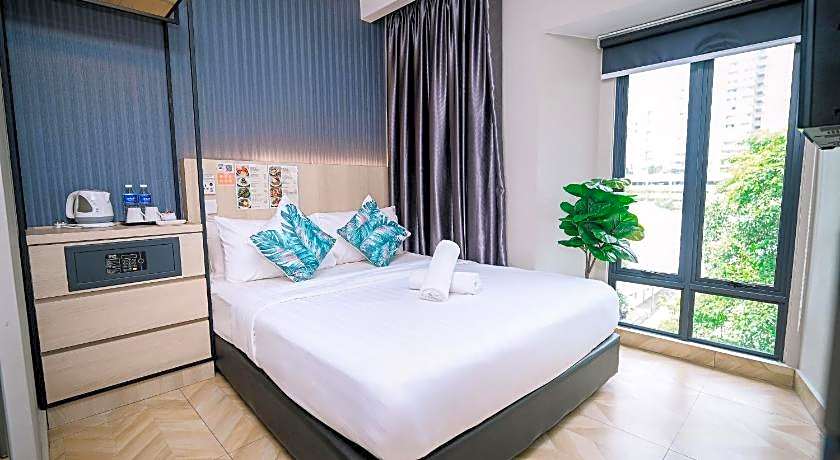 Worldview Grand Hotel