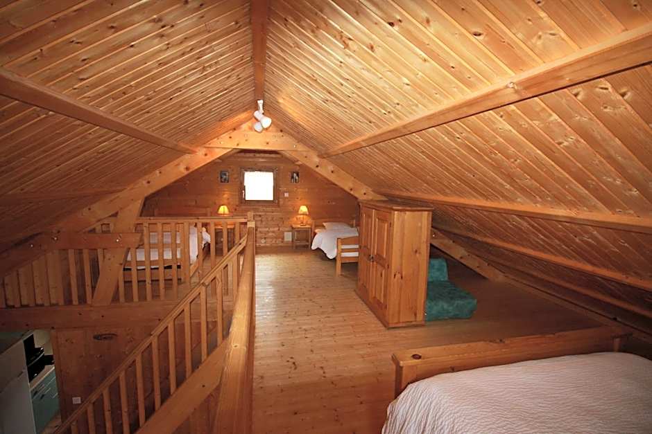 Gite Roche Des Ducs avec Piscine toute l'année, Spa, Sauna, Hammam