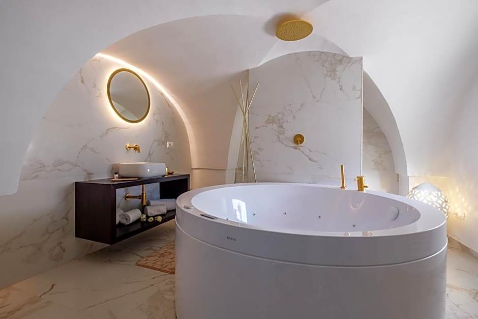 La Bella Ostuni Suites